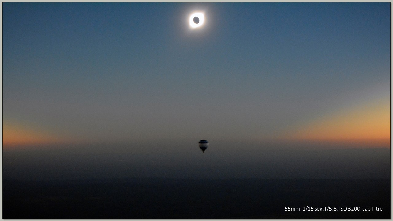 Solar Eclipse by Jaume Llansana